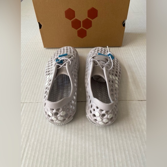 NEW VivoBarefoot Ultra III Bloom Water Shoes Size 9/42 - Picture 7 of 12
